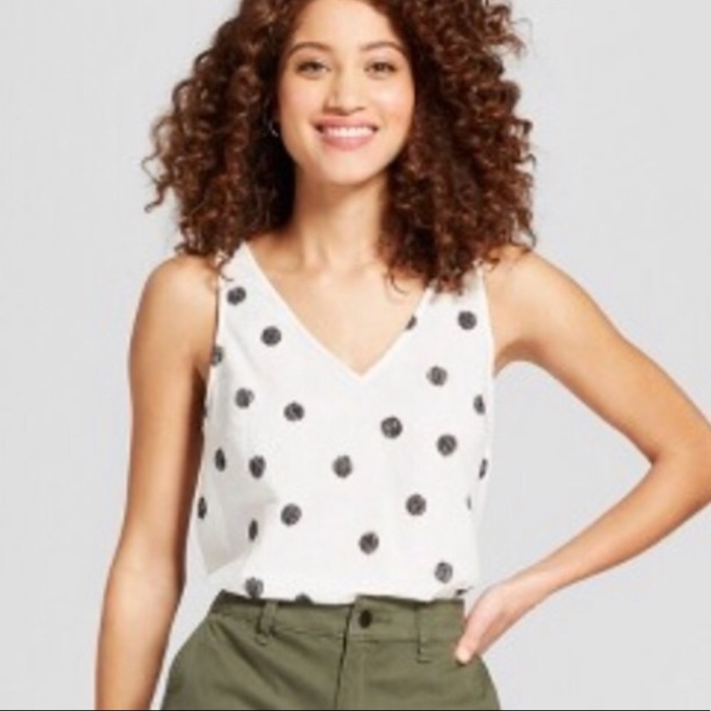 A NEW DAY • linen blend polka dot tank